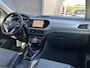 Volkswagen T-Cross 1.0 TSI Move | 1e eigenaar | dealer onderh. | navigatie | climate control | apple carplay | stoelverw. | parkeersens.