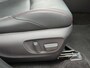 Toyota RAV4 2.5 PLUG-IN HYBRID AWD BI-TONE PLUS TREKHAAK 1500KG TREKGEW STOELKOELING/VERW 360° CAMERA JBL-AUDIO PARK-SENSOREN CLIMA AD-CRUISE APPLE/ANDROID NAVI