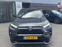 Toyota RAV4 2.5 PLUG-IN HYBRID AWD BI-TONE PLUS TREKHAAK 1500KG TREKGEW STOELKOELING/VERW 360° CAMERA JBL-AUDIO PARK-SENSOREN CLIMA AD-CRUISE APPLE/ANDROID NAVI