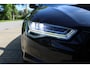 Audi S6 Avant 4.0 TFSI S6 Pro Line Plus | Incl. 12 maanden Garantie | 451 PK | Volledig onderhouden | Panorama dak | Eleketrisch verstelbare stoelen met memory | Stoel massage | Stoelverwarming & ventilatie | Wegklapbare trekhaak | Elektrische kofferklep | Head-Up Display | Luchtvering | Stuurwiel verwarming | Standkachel | Moonlight Blue | Achterbank verwarming | Climate controle | Adaptive cruise | Navigatie | 360* Camera | Dodehoek sensor |