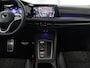 Volkswagen Golf 1.5 eTSI R-Line | Panoramadak | Camera | Keyless | Adaptive cruise | Sfeerverlichting | Carplay | Sportstoelen | Park Assist | Navigatie | Dodehoek detectie | Full LED