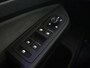 Volkswagen Golf 1.5 eTSI R-Line | Panoramadak | Camera | Keyless | Adaptive cruise | Sfeerverlichting | Carplay | Sportstoelen | Park Assist | Navigatie | Dodehoek detectie | Full LED