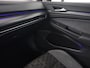 Volkswagen Golf 1.5 eTSI R-Line | Panoramadak | Camera | Keyless | Adaptive cruise | Sfeerverlichting | Carplay | Sportstoelen | Park Assist | Navigatie | Dodehoek detectie | Full LED