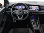Volkswagen Golf 1.5 eTSI R-Line | Panoramadak | Camera | Keyless | Adaptive cruise | Sfeerverlichting | Carplay | Sportstoelen | Park Assist | Navigatie | Dodehoek detectie | Full LED