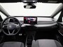 Volkswagen ID.3 Pro Oranje Edition 59 kWh | EM | Stoel en Stuurwarming | Navigatie | Park Assist