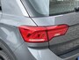 Volkswagen T-Roc 1.5 TSI Style | Stoel & Stuurverwarming | Achteruitrijcamera | Apple CarPlay / Android Auto | Elektrische Achterklep |