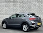 Volkswagen T-Roc 1.5 TSI Style | Stoel & Stuurverwarming | Achteruitrijcamera | Apple CarPlay / Android Auto | Elektrische Achterklep |