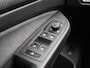 Volkswagen Golf Variant 1.5 eTSI R-Line Business | EM | Automaat | Navigatie | Carplay | Climatronic (Automatische Airco) | Digital Cockpit | Parkeercamera | Elektrische Achterklep