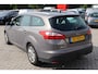 Ford Focus Wagon 1.0 EcoBoost Titanium Koppeling niet goed. Lane control, Climate control, Navigatie, Koppeling niet goed.