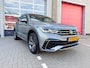 Volkswagen Tiguan Allspace 1.5 TSI R-Line Business Automaat|Trekhaak|Matrix LED|Navi|Clima|Rijklaarprijs!