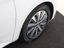 Skoda Superb Combi 1.4 TSI iV Business Edition | Keyless | 3-zone airco | Adaptieve demping |  Standkachel | Stoelverwarming voor en achter | Adaptieve cruise control | CANTON audio | Bestuurdersstoel met geheugen |