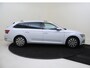 Skoda Superb Combi 1.4 TSI iV Business Edition | Keyless | 3-zone airco | Adaptieve demping |  Standkachel | Stoelverwarming voor en achter | Adaptieve cruise control | CANTON audio | Bestuurdersstoel met geheugen |