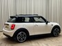 MINI Cooper Mini 1.5 Business *Panoramadak* 136pk / 18'' JCW CUP / Org. NL! / Navigatie / Cruise / Airco