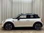 MINI Cooper Mini 1.5 Business *Panoramadak* 136pk / 18'' JCW CUP / Org. NL! / Navigatie / Cruise / Airco