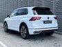 Volkswagen Tiguan 1.4 TSI eHybrid 245PK R-Line Business+ / Panoramadak / Zwenkbare Trekhaak / R-Line Exterieur + Interieur / 360 Camera / Stuur + Stoelverwarming **