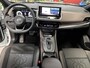 Nissan Qashqai 1.3 MHEV Xtronic Tekna / Voorstoelen, voorruit + stuurwiel verwarmd / 1800 kg trekgewicht / Panorama dak / Metaalkleur parelmoer / Automatische airco / Rondomzichtcamera / Parkeersensoren voor + achter / Navigatiesysteem / Lichtmetalen velgen 19” / Lederen bekleding / Dakrails / Apple Car Play & Android Auto /