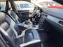 Volvo V70 2.5FT R-Design 230PK LEER / XENON / TREKHAAK / PDC