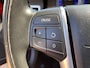 Volvo V70 2.5FT R-Design 230PK LEER / XENON / TREKHAAK / PDC