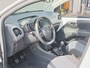 Peugeot 108 1.0 72pk Top! Allure | Camera | Apple Carplay / Android Auto | Keyless Entry | Climate Control