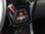 Peugeot 108 1.0 72pk Top! Allure | Camera | Apple Carplay / Android Auto | Keyless Entry | Climate Control