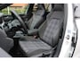 Volkswagen Golf 1.4 eHybrid 245pk GTE DSG Automaat / Panoramadak / LM 18 inch / IQ LED / Trekhaak wegkl / Keyless / Camera / Park Assist
