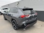Toyota RAV4 2.5 Hybrid AWD Bi-Tone Apple Carplay/Android Auto navigatie, Stoelverwarming, Achteruitrij camera, Adaptieve cruise control, Draadloze telefoonlader, Kunstlederen/alcantara bekleding, Keyless