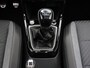 Volkswagen T-Cross 1.0 TSI R-Line 110 PK | Navigatie | Apple Carplay | Parkeersensoren | Android Auto | Digital cockpit | Stoelverwarming | 18" Lichtmetalen velgen |