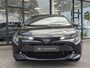 Toyota Corolla Touring Sports 1.8 Hybrid Active Plus | Stoel- stuurverwarming | Elektrische kofferklep | Lexus 18" LM | ACC | BSM | HUD