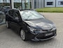 Toyota Corolla Touring Sports 1.8 Hybrid Active Plus | Stoel- stuurverwarming | Elektrische kofferklep | Lexus 18" LM | ACC | BSM | HUD