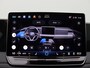 Volkswagen Tiguan 1.5 eHybrid Life Edition 204PK DSG Trekhaak, Achteruitrijcamera, Navi via Apple Carplay/Android Auto, Keyless, Side Assist, Stoel-Stuurverwarming, Trekhaak, Elektr. Achterklep, 18" LM Velgen