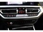 BMW 3-Serie 330e High Executive, Schuifkanteldak, M-pakket, Head up, Apple carplay