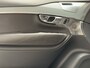 Volvo XC90 7 PERSOONS 2.0 T6 AWD INSCRIPTION PANORAMADAK LEDER STOELVERWARMING/KOELING HEAD-UP DISPLAY NAVIGATIE ADAPTIVE CRUISE CONTROL RIJSTROOKSENSOREN DODEHOEKSENSOREN ACHTERUITRIJCAMERA ZEER MOOI !! Brgl