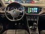 Volkswagen T-Roc 1.0 TSI Style - Navigatie/Apple Carplay I Airco I LED I PDC I Comfort pakket I Sport velgen I Dealer onderhouden