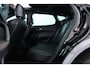 CUPRA Formentor 1.4 e-Hybrid Performance | Open Dak | Camera | Stoelverwarming | Sfeerverlichting | Trekhaak | Cruise | LED | Keyless | Clima | Navi