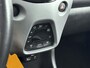 Toyota Aygo 1.0 VVT-i X-Joy | Apple Carplay -/ Android Auto | Achteruitrij Camera | Lichtmetalen Velgen 15" |