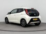 Toyota Aygo 1.0 VVT-i X-Joy | Apple Carplay -/ Android Auto | Achteruitrij Camera | Lichtmetalen Velgen 15" |