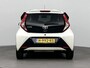 Toyota Aygo 1.0 VVT-i X-Joy | Apple Carplay -/ Android Auto | Achteruitrij Camera | Lichtmetalen Velgen 15" |