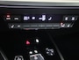 Audi Q4 e-tron 45 quattro S Edition 82 kWh | lederen bekleding | 20 inch LM velgen | Achteruitrijcamera | Verwarmbare voorstoelen | Elek. bedienbare achterklep