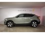 Volvo C40 231PK Single Motor 70 kWh Plus Dark / Navigatie / Camera / Parkeersensoren / Stoelverwarming / Stuurverw. / Adaptieve Cruise Control / LM Velgen /