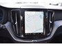 Volvo XC60 T8 AWD 455PK Plug-in hybrid Ultra Dark | Pano dak | Head Up Display | 360 Camera | ACC | Pilot Assist | Harman & Kardon | Keyless |