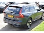 Volvo XC60 T8 AWD 455PK Plug-in hybrid Ultra Dark | Pano dak | Head Up Display | 360 Camera | ACC | Pilot Assist | Harman & Kardon | Keyless |