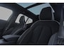 Volvo EX40 Single Motor Extended Range Plus 82 kWh | Glazen Schuifdak | 20" inch Diamond Velgen | Harman/Kardon | Elektrische Stoelen met geheugen | Stoel & Stuurverwarming |