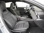 Mercedes-Benz A-klasse 180 Business Solution AMG | Panorama - Schuifdak | Memorystoelen | Head-Up Display | 360° Camera | Apple Carplay & Android Auto | Multibeam Led