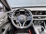 Alfa Romeo Stelvio 2.0T AWD 200pk Super│Veloce interieur│18'' velgen│PDC│Camera│Stoel-stuur verwarmbaar | Trekhaak