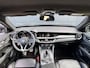 Alfa Romeo Stelvio 2.0T AWD 200pk Super│Veloce interieur│18'' velgen│PDC│Camera│Stoel-stuur verwarmbaar | Trekhaak