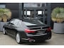 BMW 7-Serie 740Le xDrive Luxury High Executive 327pk Panoramadak/Navigatie/Camera