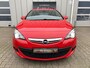 Opel Astra GTC 1.4 Turbo Design Edition / Navi / Cruise / Clima / Stoel en stuurverw. / PDC / 18 Inch LMV