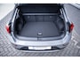 Volkswagen T-Roc Life Edition Inclusief €2000,- inruilvoordeel | 'App-Connect' draadloze smartphone integratie | 'App-Connect' smartphone integratie | Afstandscontrolesysteem (Front Assist)
