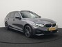 BMW 3-Serie Touring 330e M Sport Plug In Hybrid 293pk Dealer O.H PHEV | Trekhaak Af Fabriek | Panodak | Head Up | Adaptive Cruise | Apple Carplay | Sfeerverlichting | Alcantara Sportstoelen Verwarmd | Navigatie | Virtual | DAB |