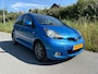 Toyota Aygo 1.0-12V Dynamic Navigator de auto is goed onderhouden en beschikt over airco.